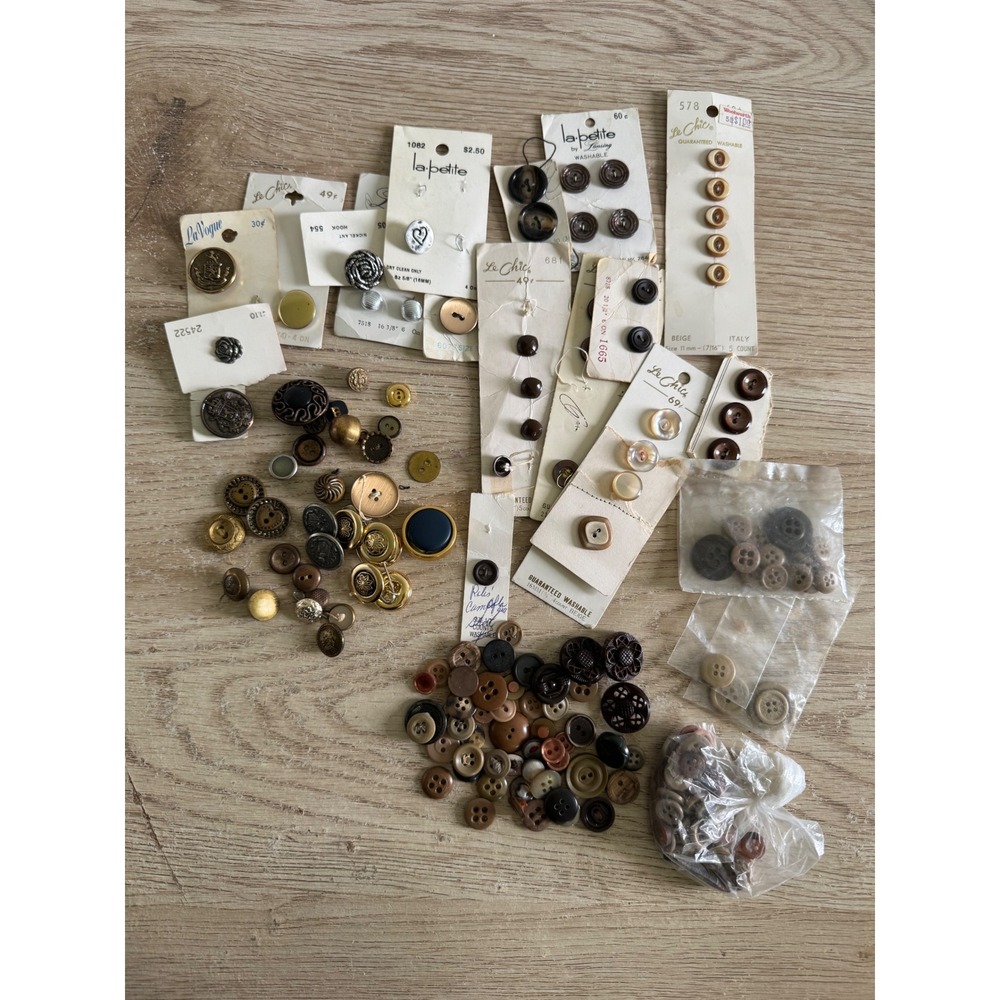 Vintage Button Lot - Le Chic, La Petite, La Vogue - Mixed Metal & Plastic - 100+